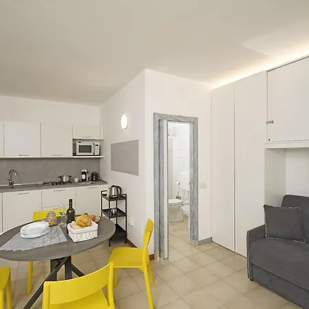 Casa Lugana 8 - Gardagate Apartmán